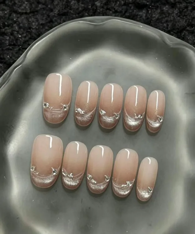 小蛮腰